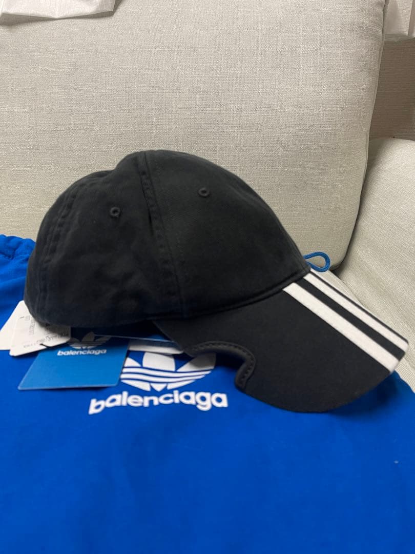 新品未使用balenciaga adidasベースボールキャップブラック