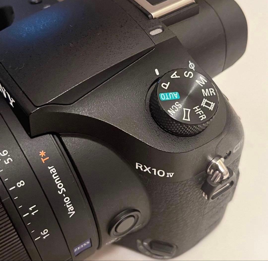 デジタルカメラ sony rx10m4