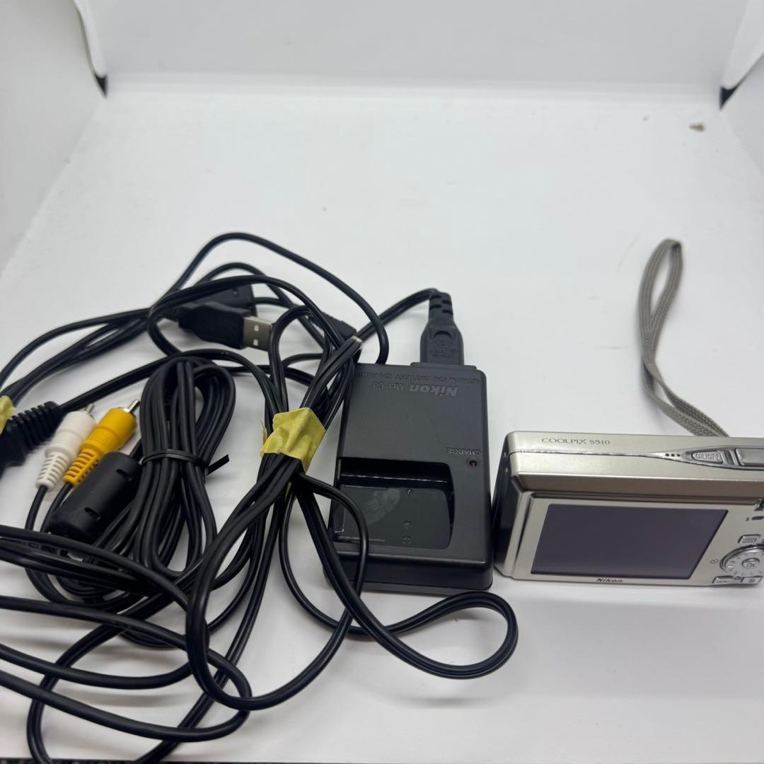 ニコン COOLPIX S510 本体➕付属品 可動品