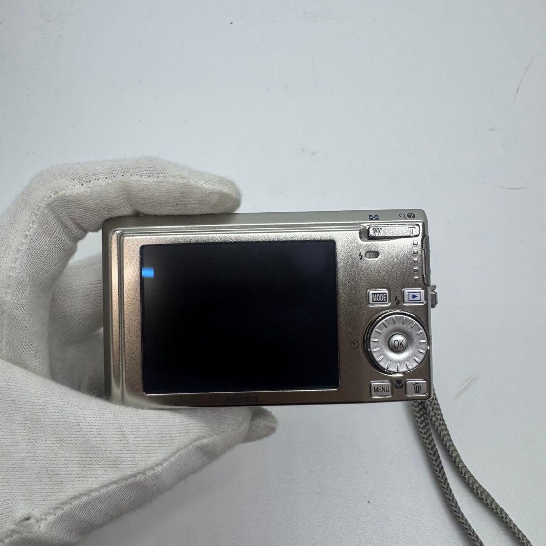 ニコン COOLPIX S510 本体➕付属品 可動品