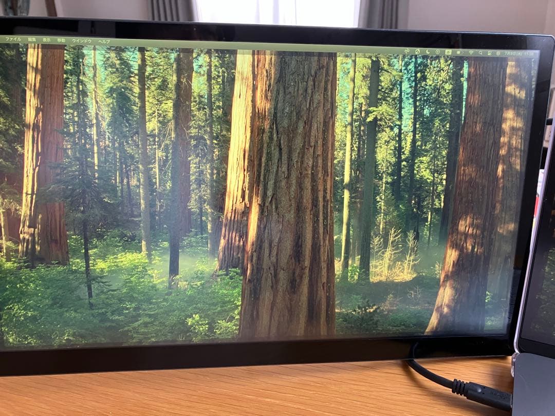 15.6インチ 4Kモバイルモニター　タッチパネル対応