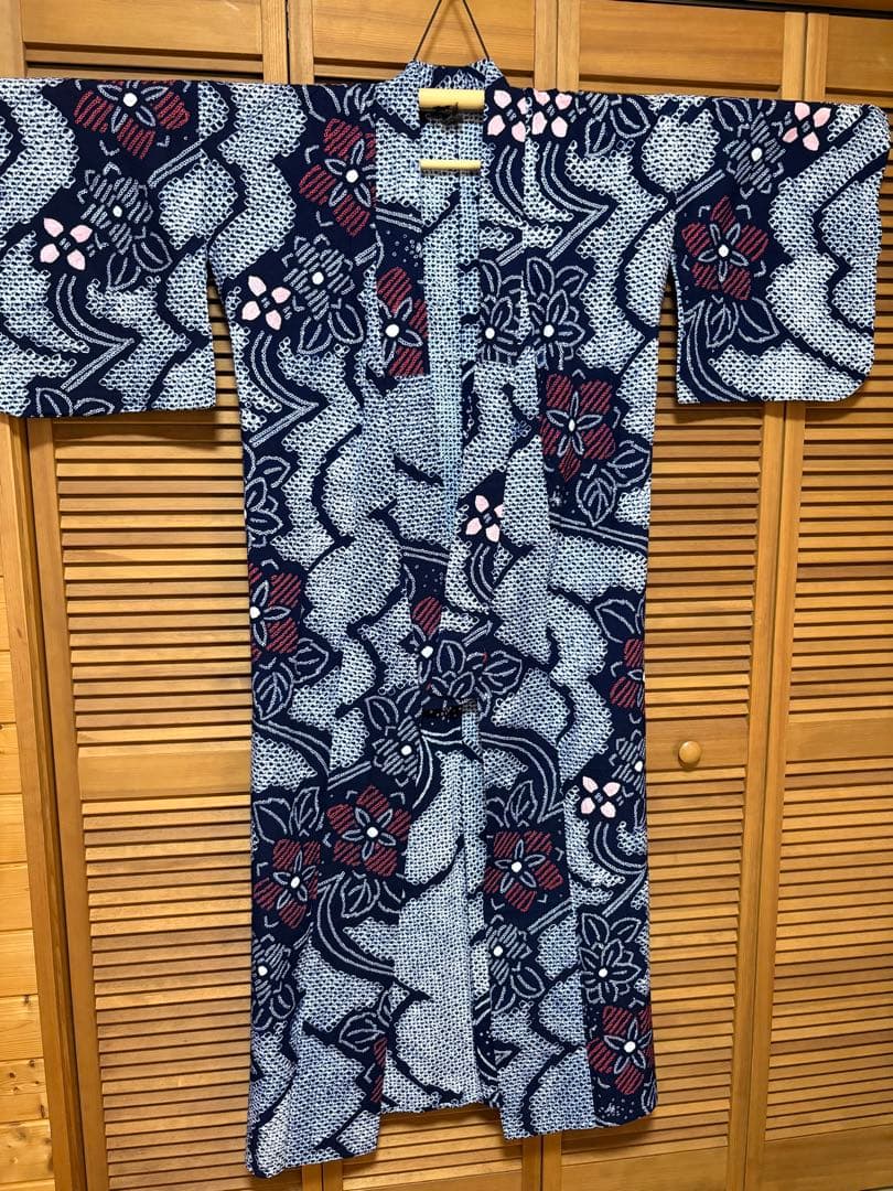 有松絞りの浴衣　花