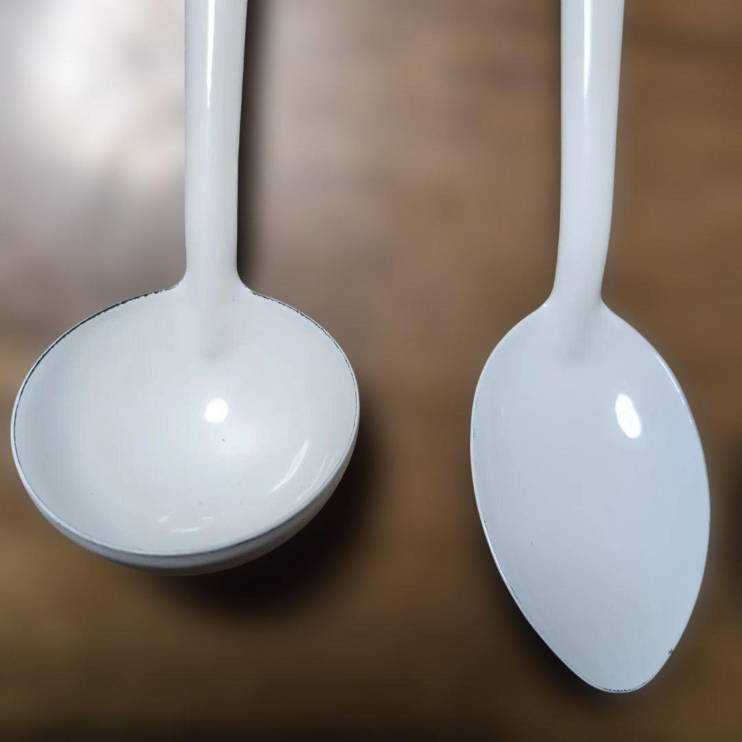 イマン、ホーローレードルラックセット