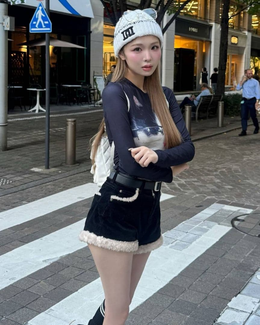 新品未使用 ダーリッチ ポイントボアコーデュロイショートパンツ 【S】