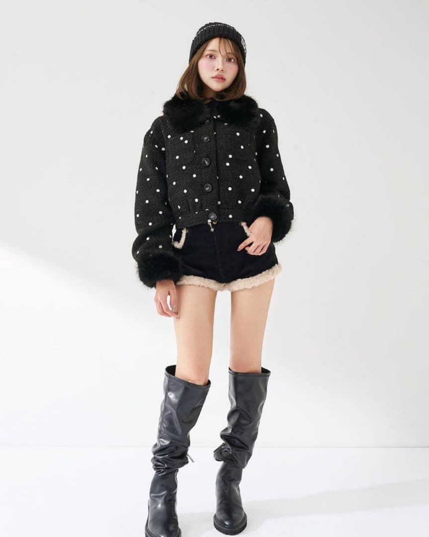 新品未使用 ダーリッチ ポイントボアコーデュロイショートパンツ 【S】