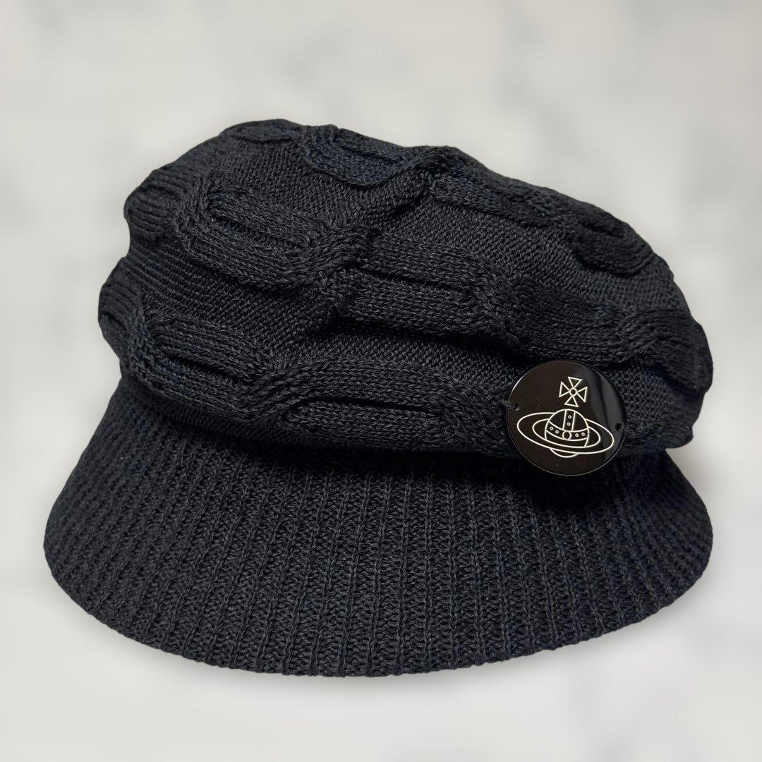 Vivienne Westwood　オーブロゴプレート付き　キャスケット　黒
