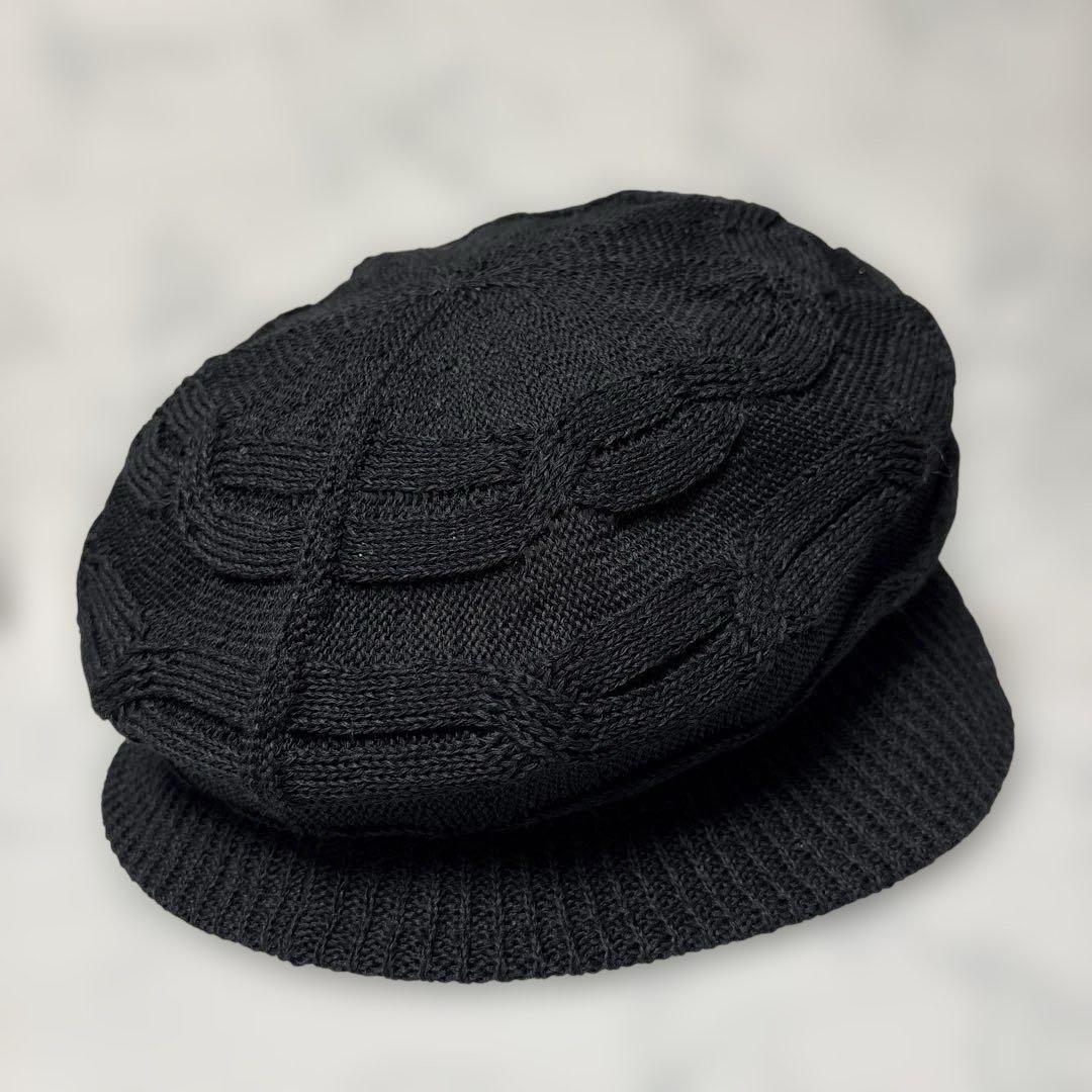 Vivienne Westwood　オーブロゴプレート付き　キャスケット　黒