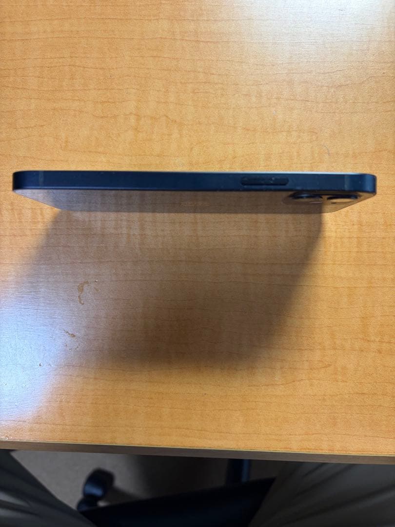 Apple iPhone 12 本体 ブラック　64GB