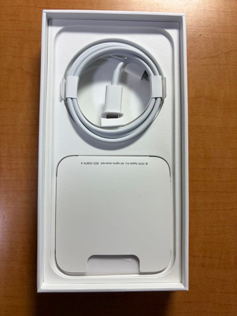 Apple iPhone 12 本体 ブラック　64GB