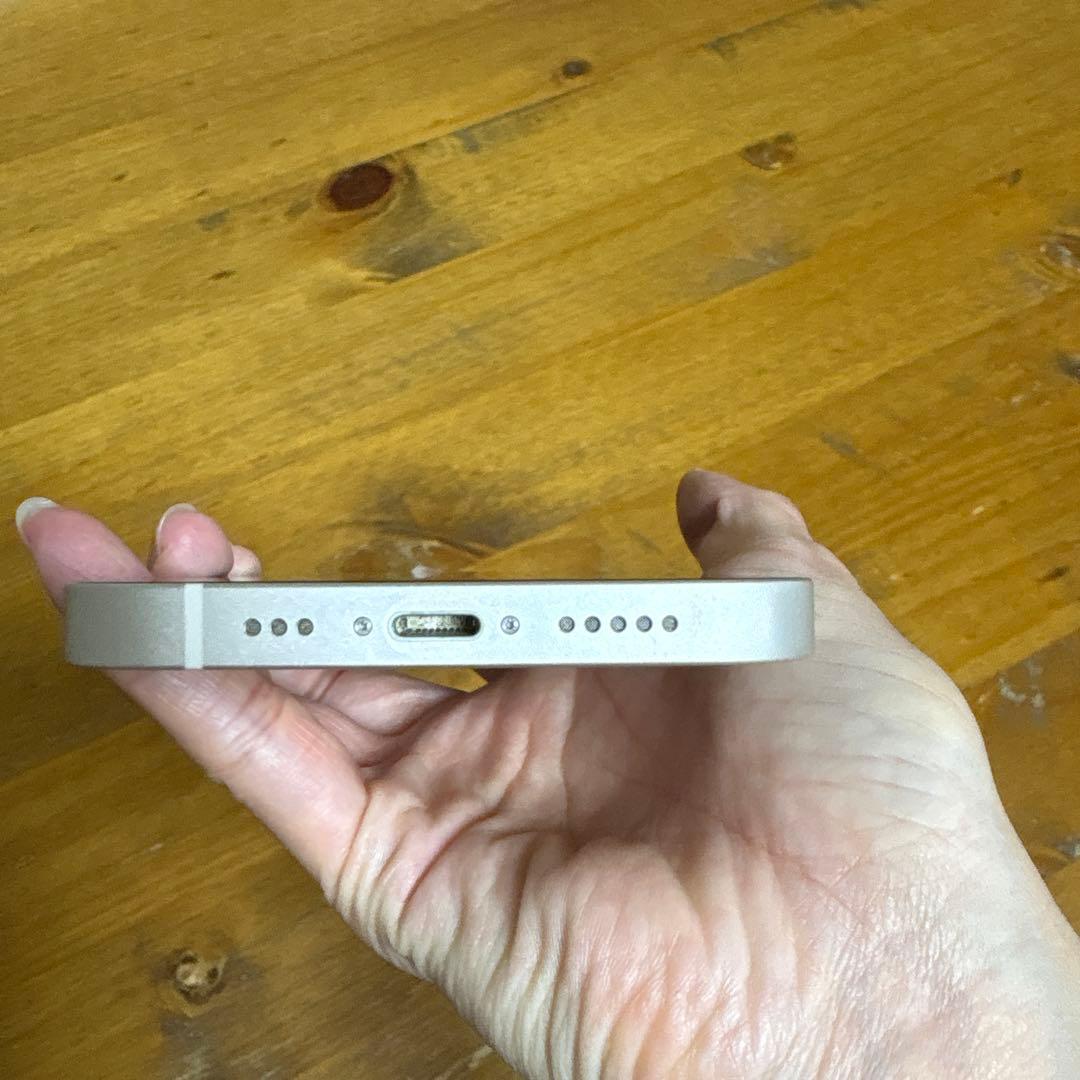 iPhone 13 128GB 美品 バッテリー85％　ホワイト