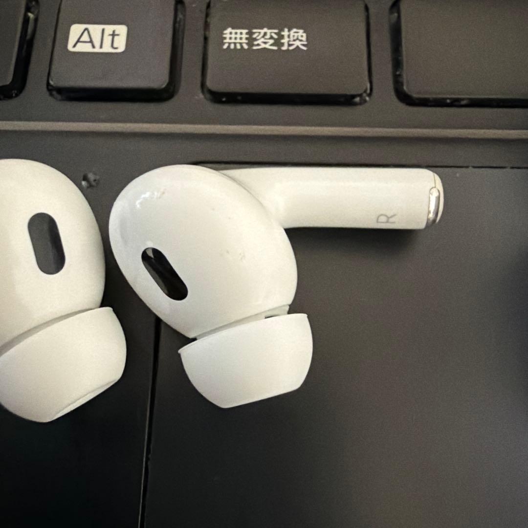 AirPods Pro第2世代 本体 lightningタイプ
