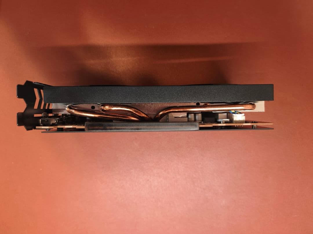 AMD Radeon RX 7600 グラフィックボード