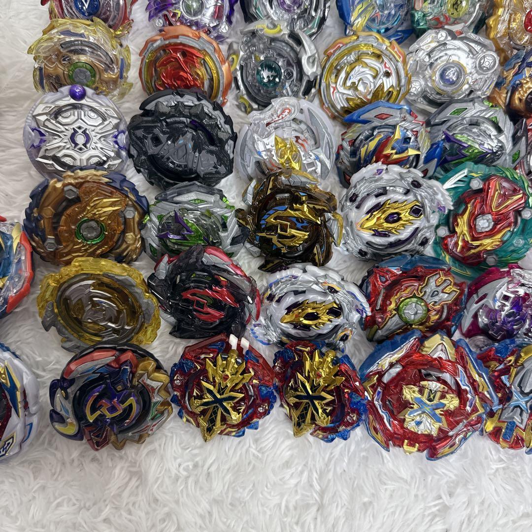 ベイブレードバースト 計135点 引退品 まとめ DB DU 付属パーツ有