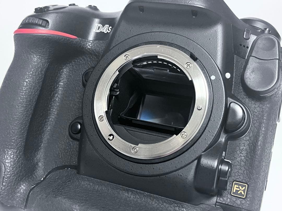 Nikon D4S デジタル一眼レフカメラ シャッター回数47000回