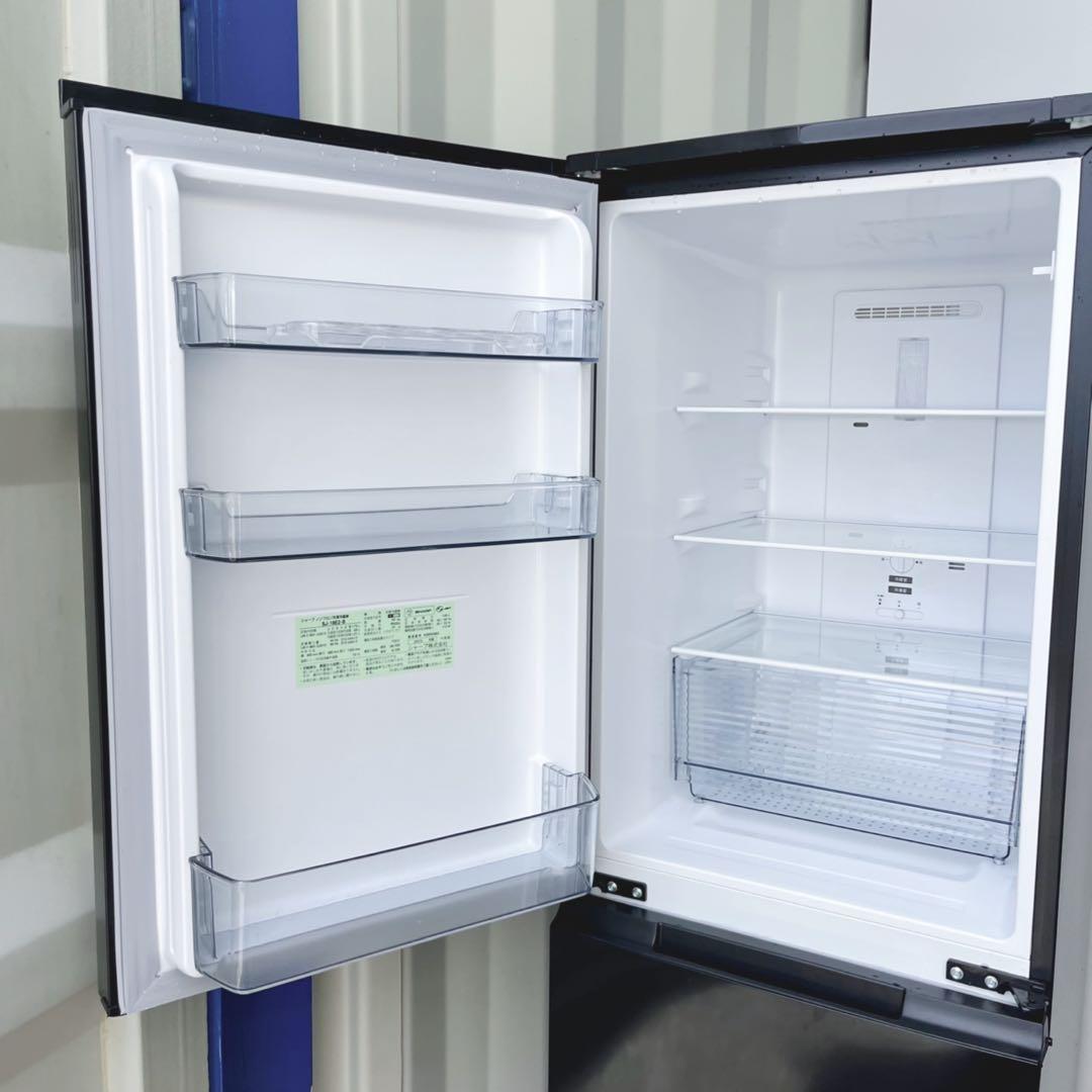 取付無料！SHARPスタイリッシュブラック左右付け替え可能ドア冷蔵庫！洗濯機