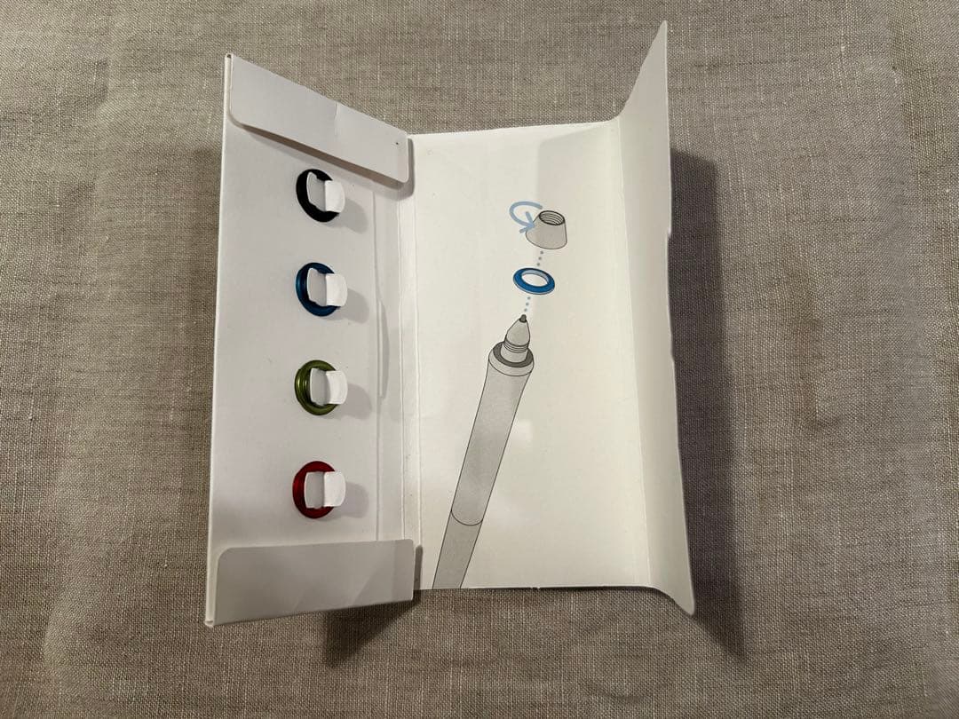 Wacom Cintiq Pro DTH1320液晶ペンタブレット　液タブ