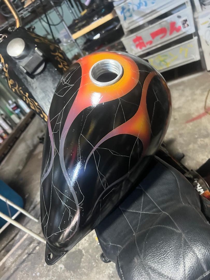 SR400 エッグタンク