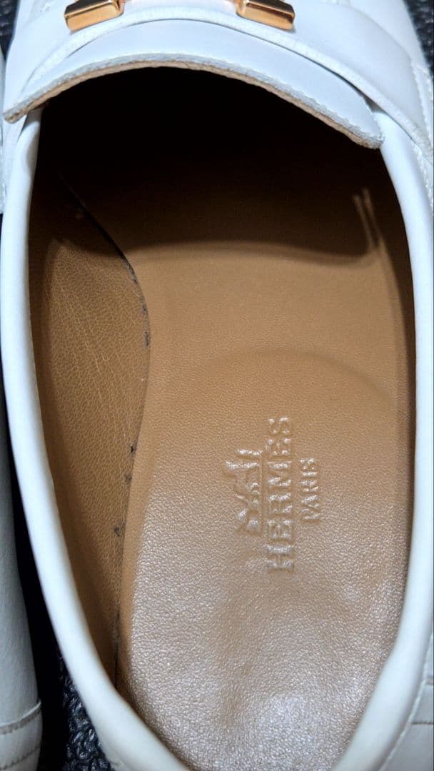HERMESモカシンホワイト35