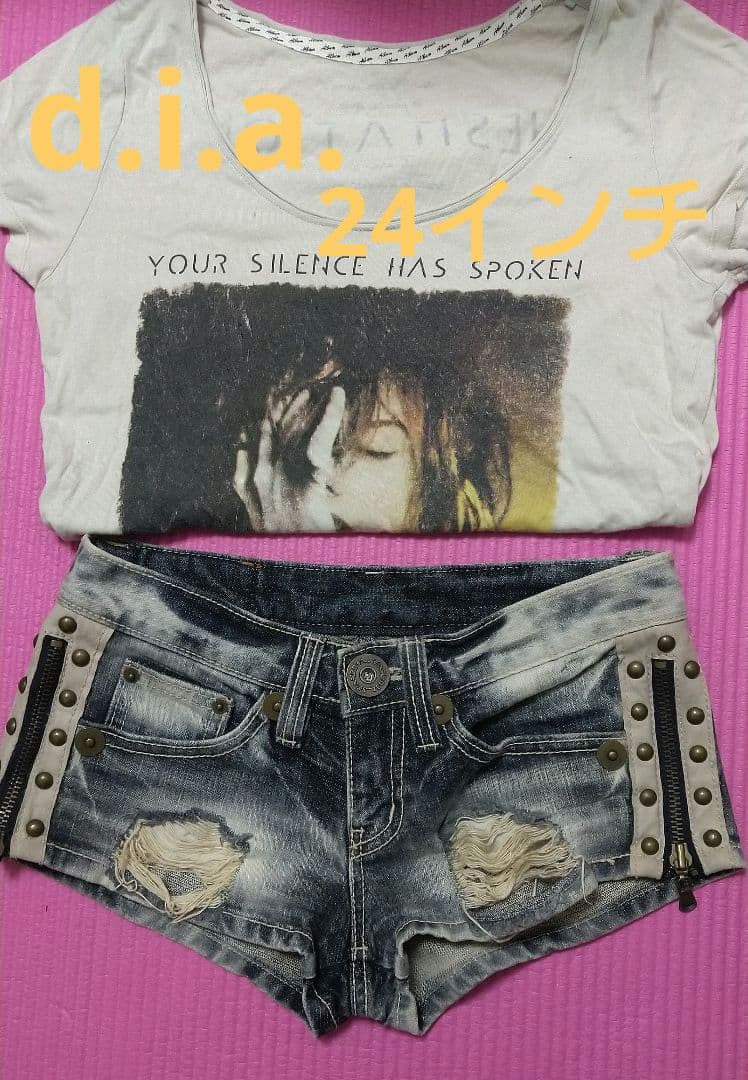 【d.i.a.】ジッパー＆スタッズ付ダメージデニムショートパンツ/24/ 109