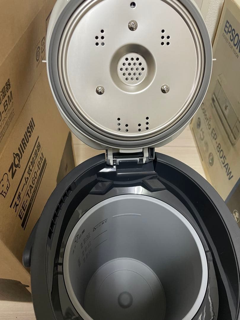 象印 スチーム式加湿器 EE-TA60-BM 未開封　ブラック2024年袋