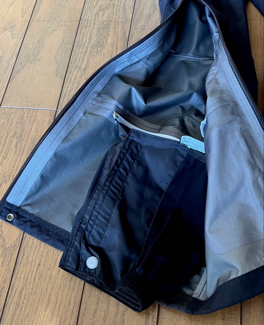 アウトドアリサーチ ゴアテックス XS 防水　バックカントリー　スキー　雪山登山