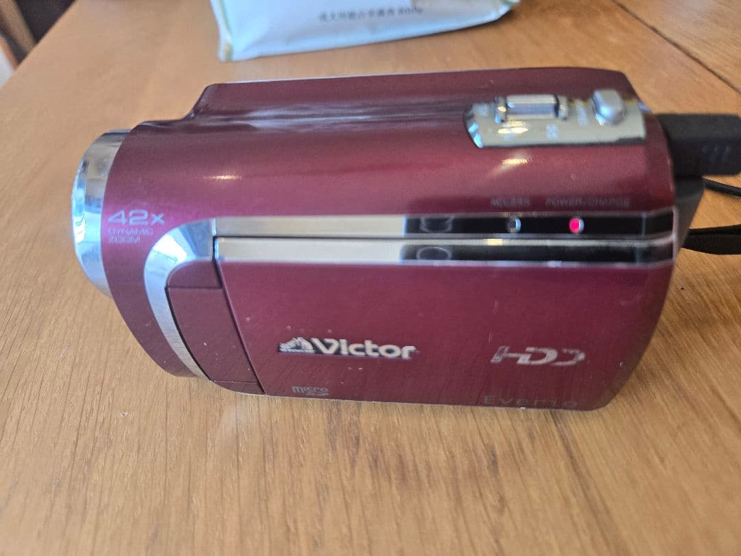 Victor Everio ビデオカメラ　ビクター　GZ-MG840