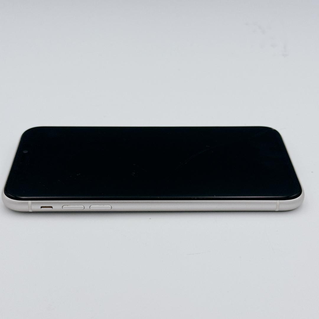 【良品】iPhone11 64GB SIMフリー MWLU2J/A ホワイト