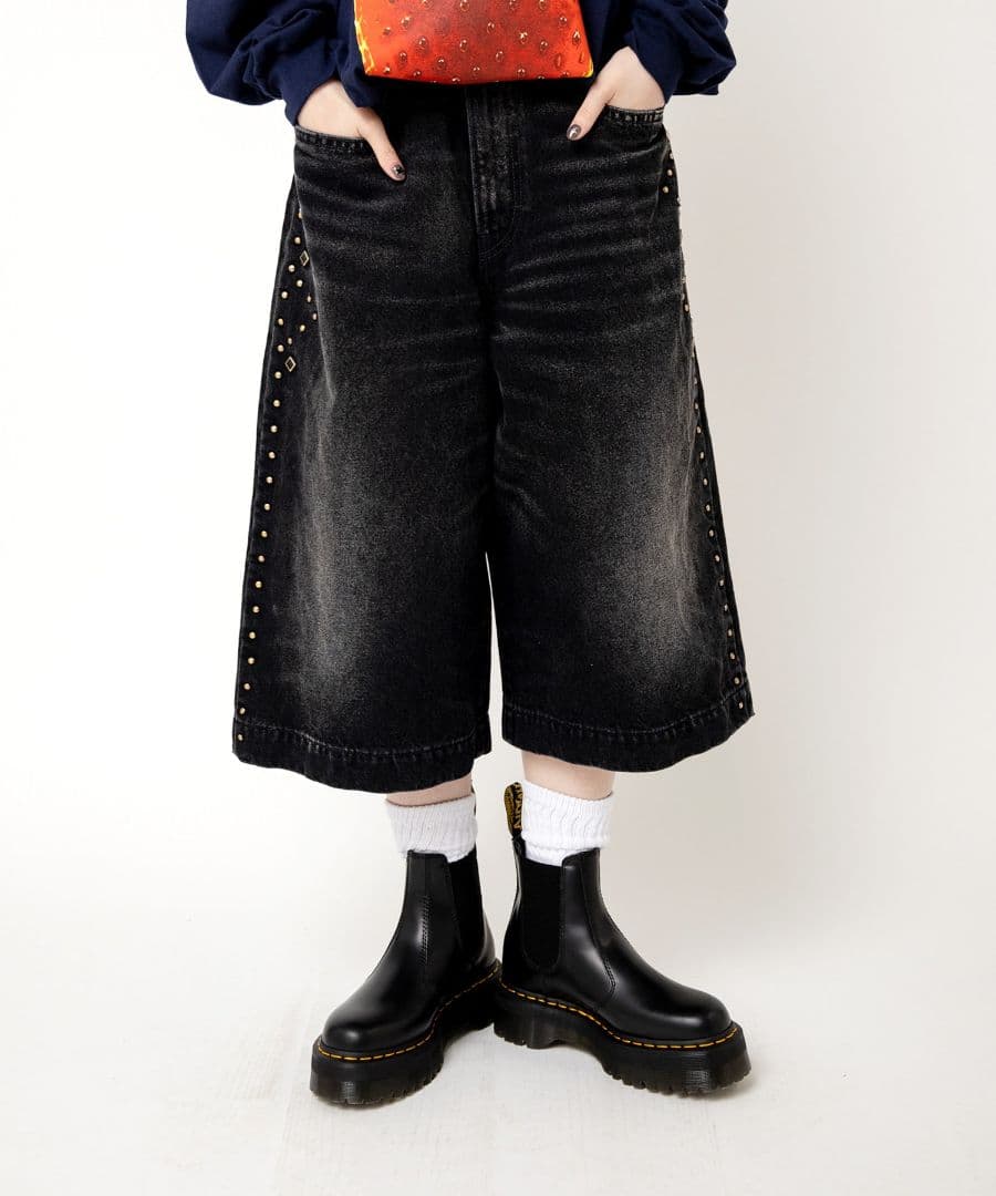 お値下げ最終今季RNA★スタッズラインルーズカットレングスパンツ