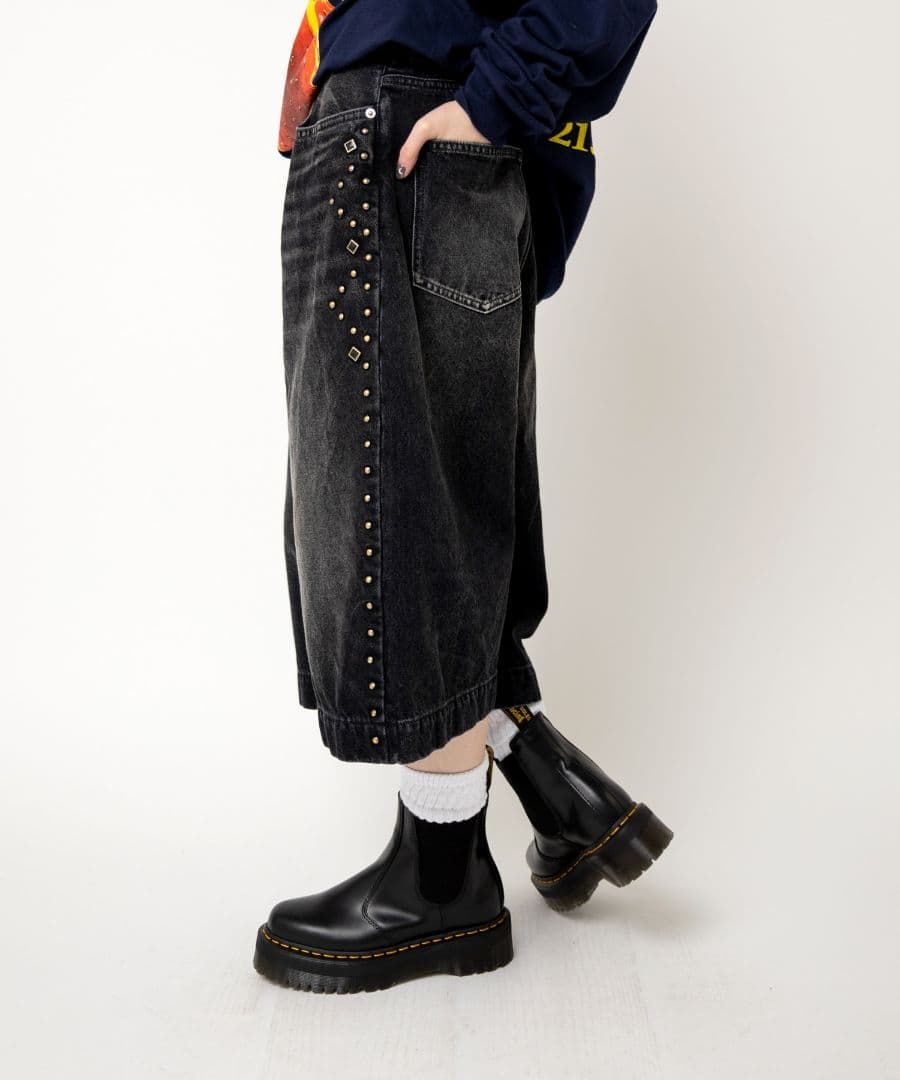 お値下げ最終今季RNA★スタッズラインルーズカットレングスパンツ