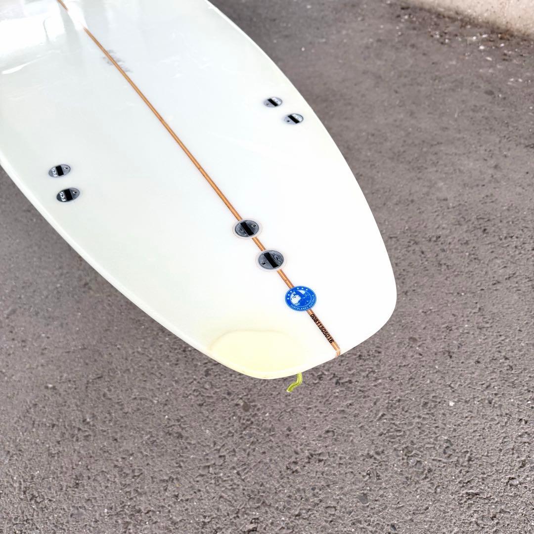 サーフボード　8’0ft ミッドレングス　テイクオフ鬼速　楽しいボード　動きます