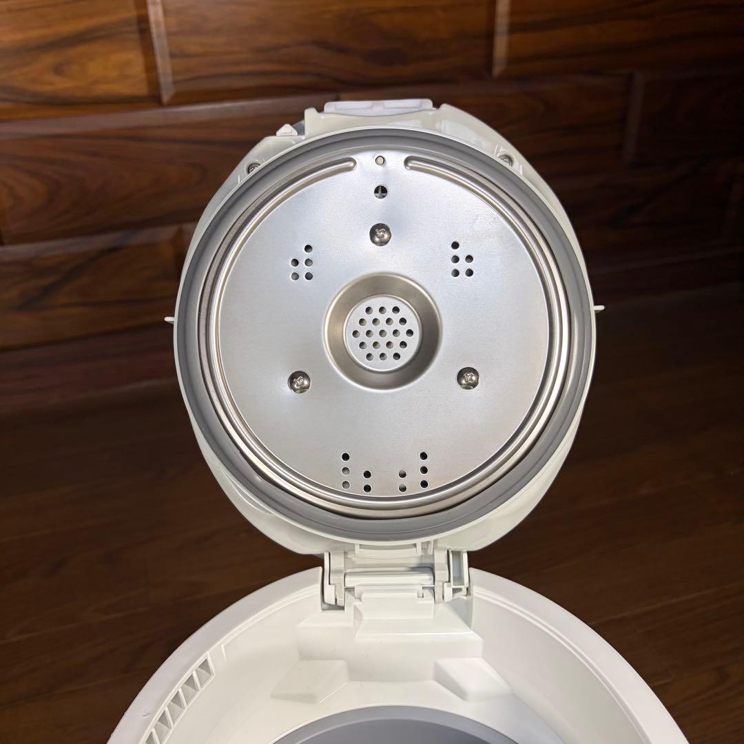 【新品未使用】 象印 スチーム式加湿器 EE-DE35-WA ZOJIRUSHI