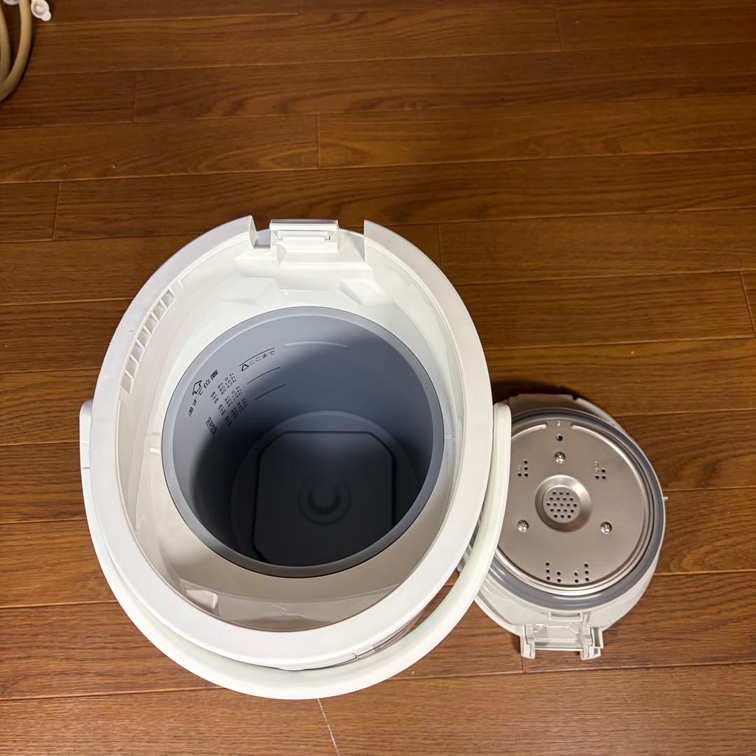 【新品未使用】 象印 スチーム式加湿器 EE-DE35-WA ZOJIRUSHI