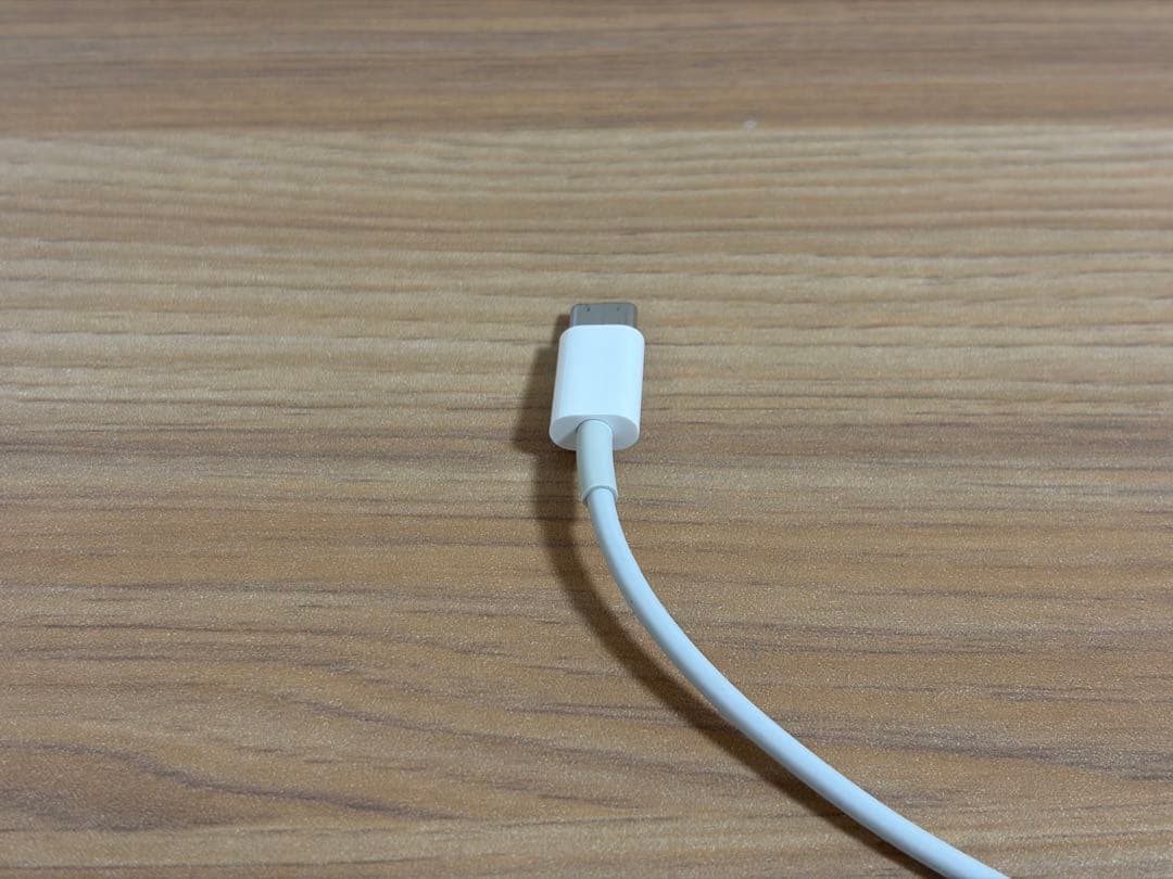 【美品】iPhone SE（第3世代）128GB スターライト SIMフリー