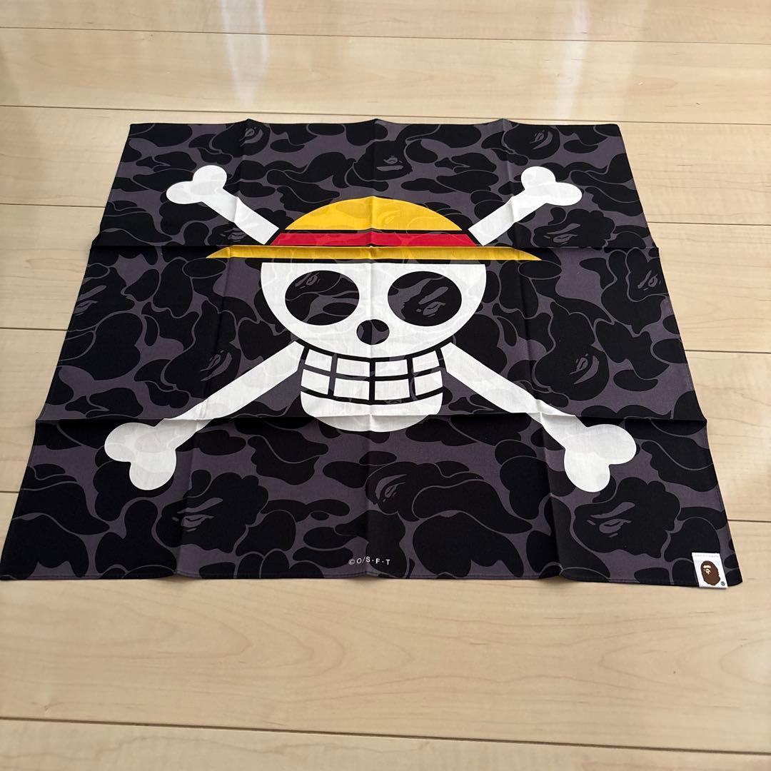 APE ONE PIECE コラボ　ハンカチ　バンダナ