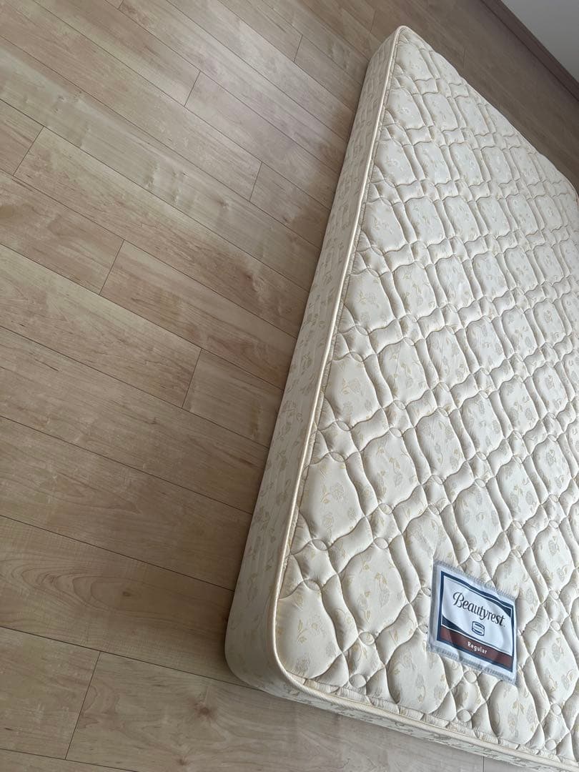 シモンズ シングルマットレス 送料込み