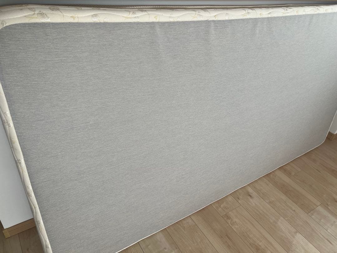 シモンズ シングルマットレス 送料込み