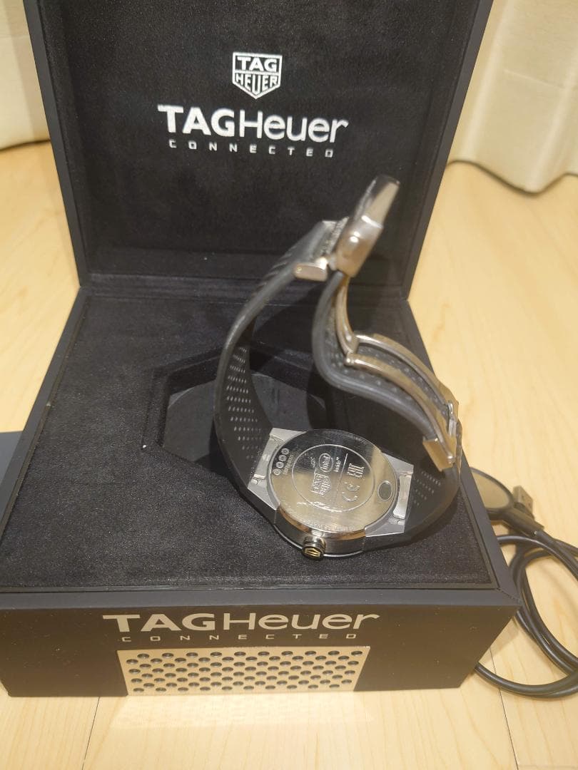 TAG HEUER Connected スマートウォッチ