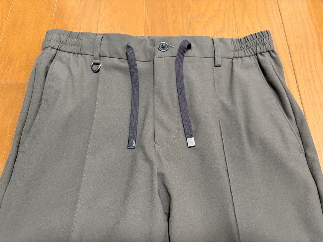 アウール　スラックス　メンズ　ブラウン