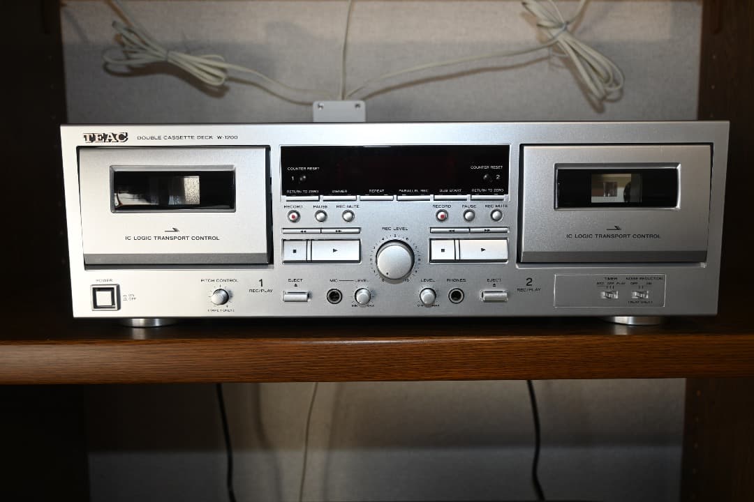 TEAC w-1200 ダブルデッキ　USBデジタル出力可