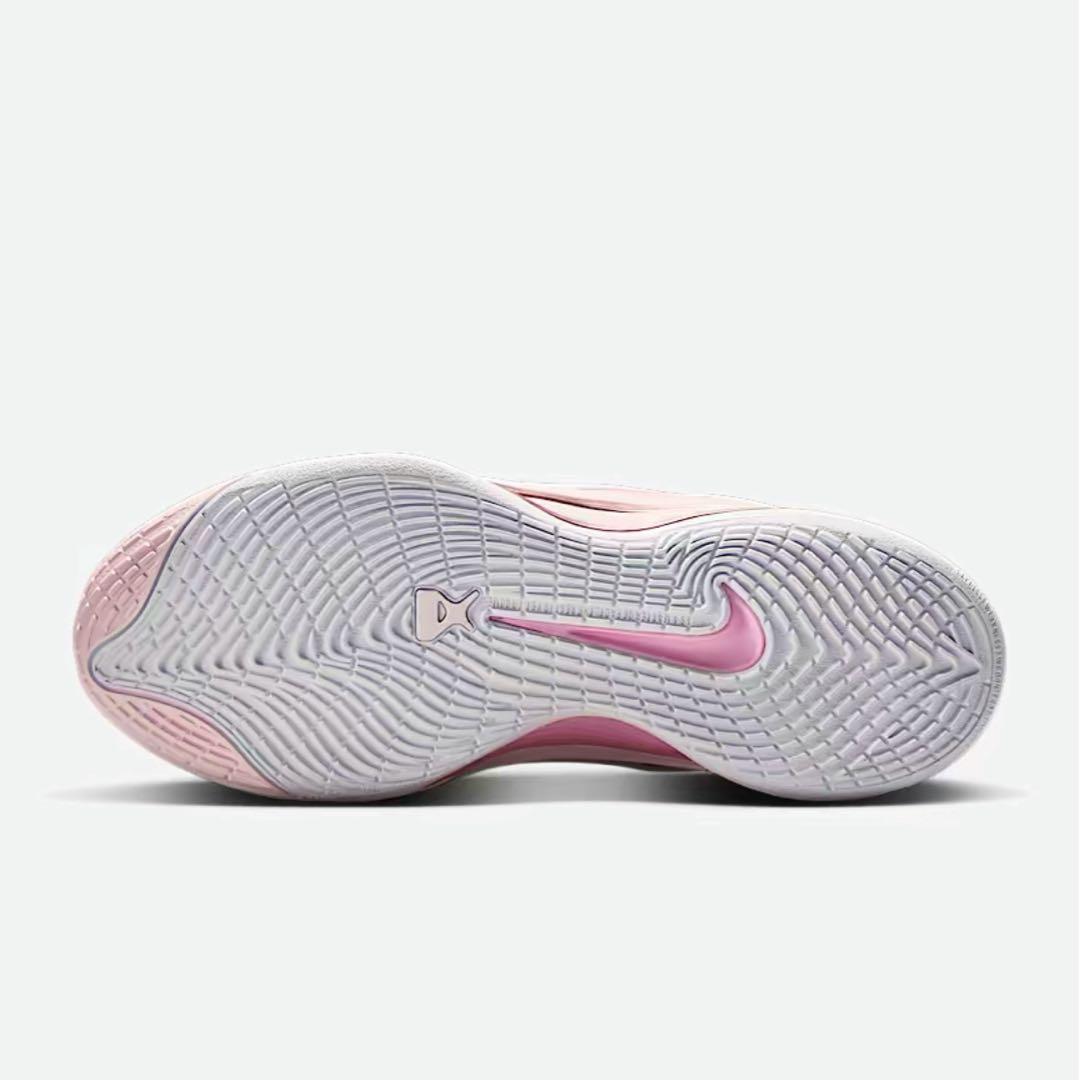 Nike ナイキバスケットボールシューズ ピンク/ホワイト