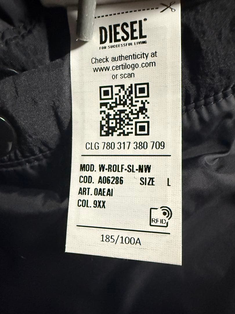 DIESELフード付きダウンベスト