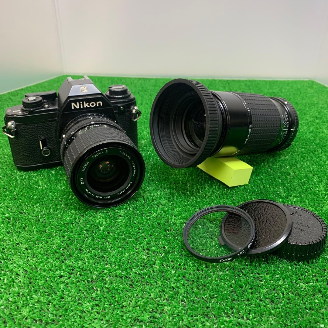 Nikon  EM  フィルムカメラ　小型軽量　簡単撮影　付属品あり
