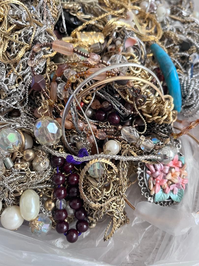 イミテーションジュエリー　ジャンク　まとめ売り
