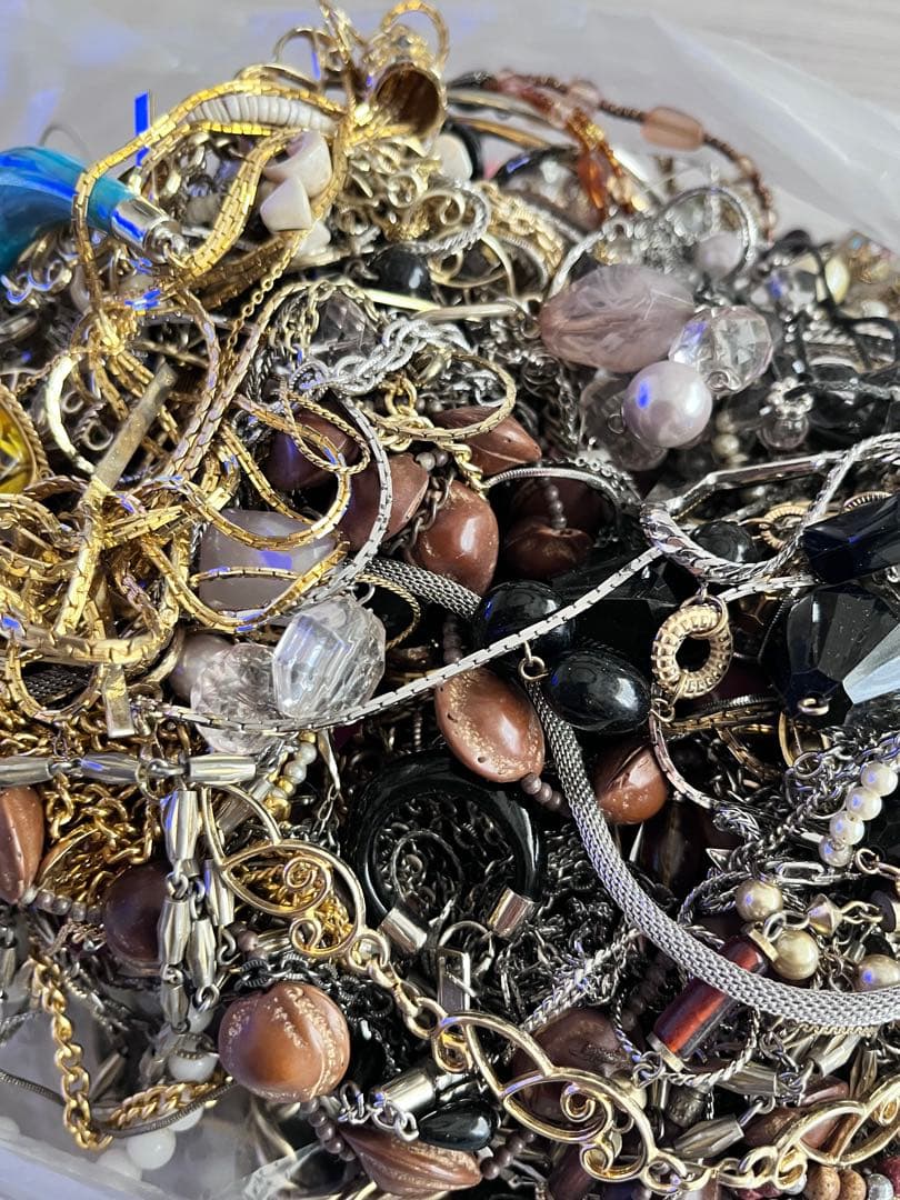 イミテーションジュエリー　ジャンク　まとめ売り