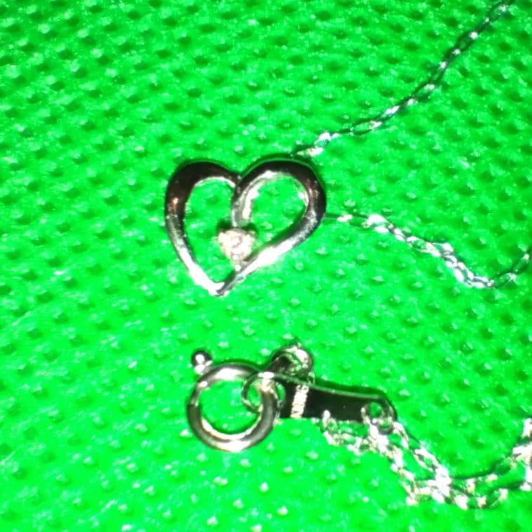 K18WG 　ハートダイヤモンドネックレス