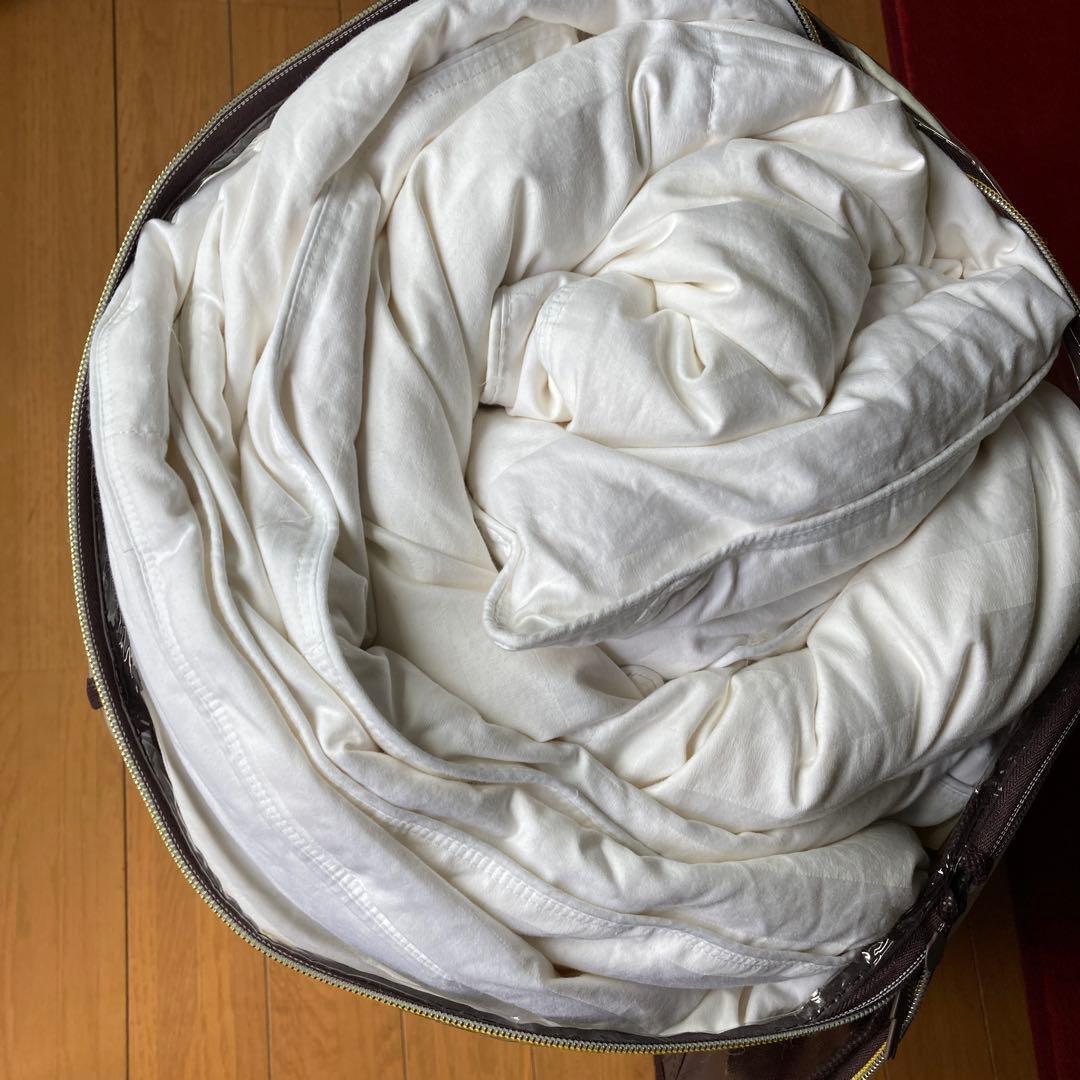 コストコ HOTEL GRAND ホワイトグースダウン掛け布団 クイーンサイズ