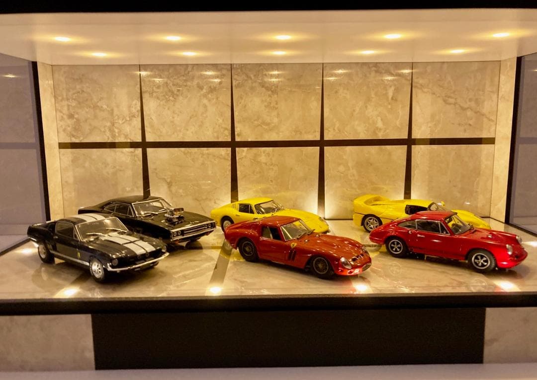 1/18展示可・ベージュ大理石・ディスプレーBOX/ LED20灯・ネオジオラマ