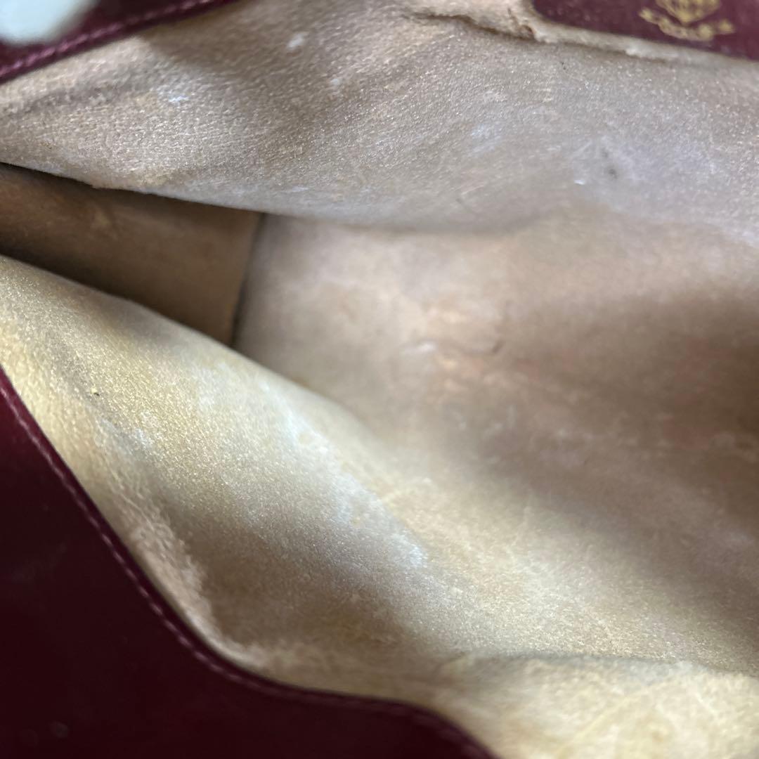 GUCCI セカンドバッグ　クラッチバッグ　レザー　ロゴ　GG 赤