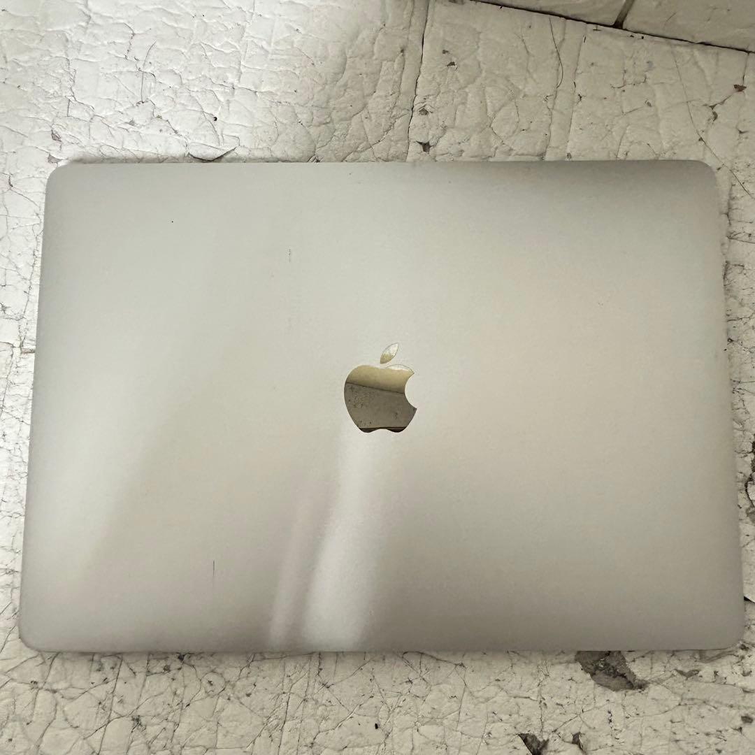 バッテリー良好！ MacBook Air A2179 13インチ i7 16GB