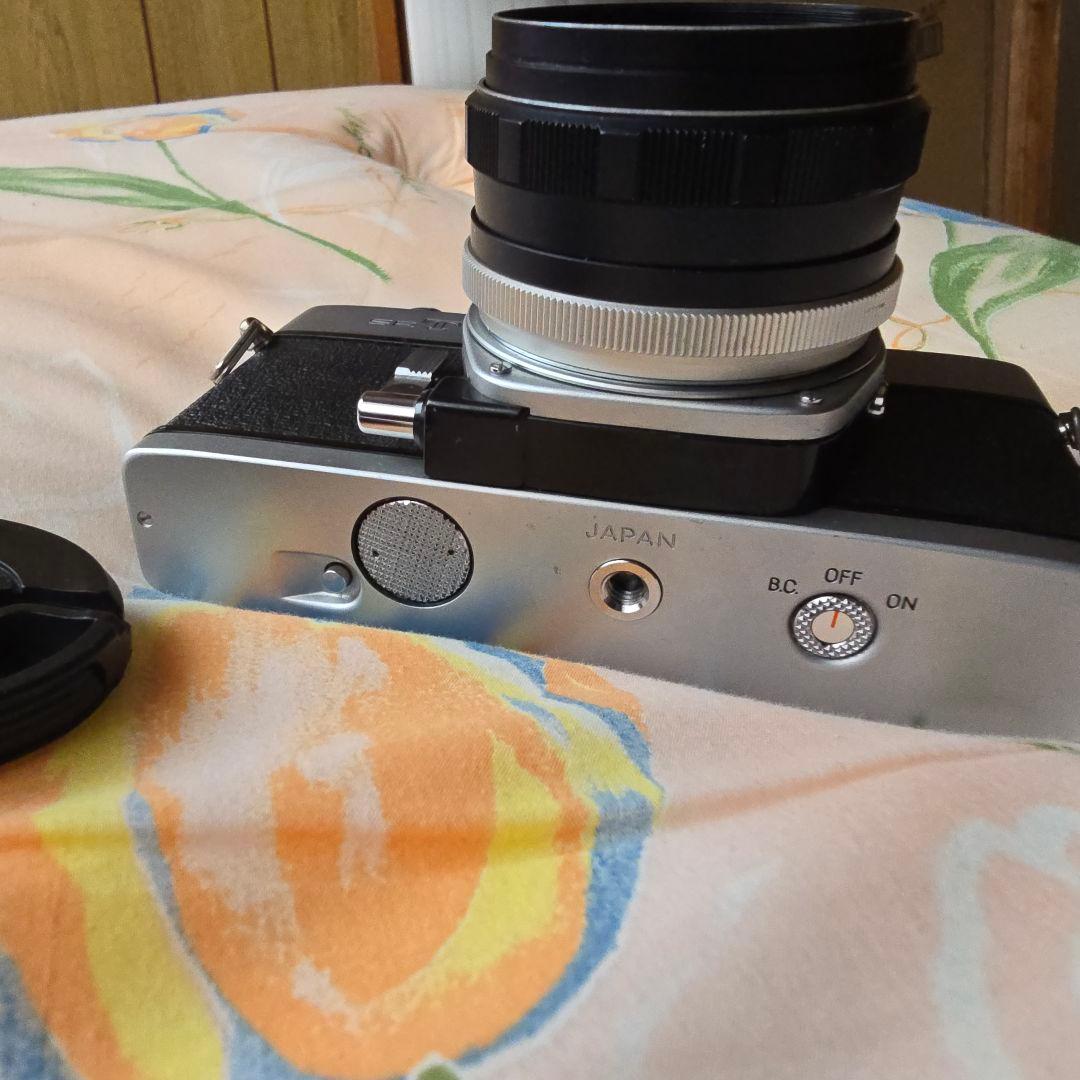 Minolta SR-T 101 55㎜　F1.7 フィルム一眼レフカメラ